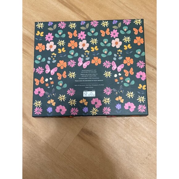 Curated Goods Floral Notes & Pen Gift Set With Butterfly Bookmark - Picture 2 of 2